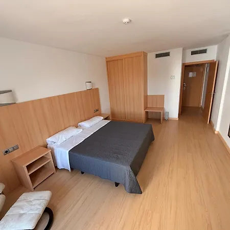Del Vino Hotel 3*